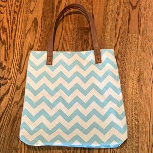 Blue and while chevron tote